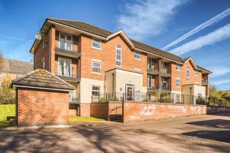 2 bedroom Flat for sale in Badgerdale Way, Heatherton Village, Derby, DE23