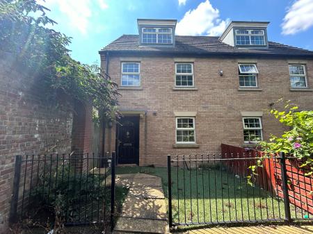 3 bedroom Terraced House for sale in Baseball Drive, Derby, DE23
