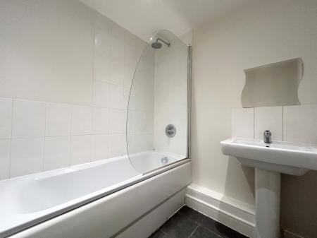 2 bedroom Flat for sale in Brook Street, Derby, DE1