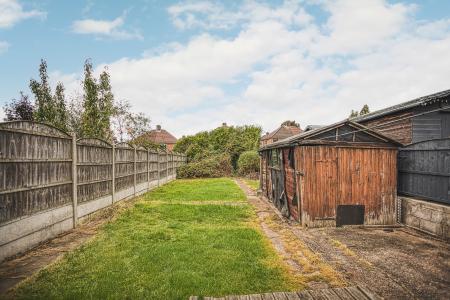 3 bedroom Semi-detached house for sale in Buxton Road, Chaddesden, Derby, DE21