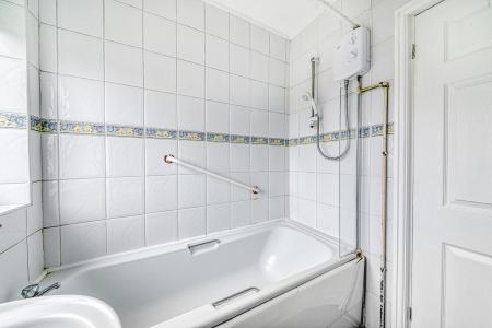 3 bedroom Semi-detached house for sale in Buxton Road, Chaddesden, Derby, DE21