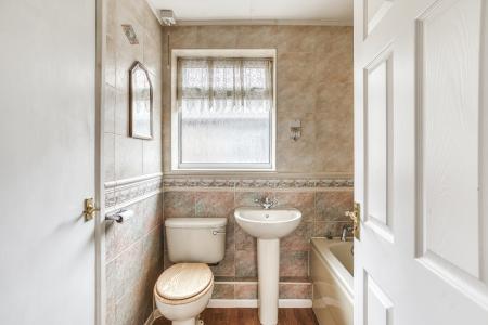 4 bedroom Detached house for sale in Woodhall Drive, Littleover, Derby, DE23