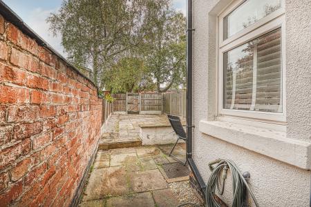 2 bedroom Terraced House for sale in Walter Street, Derby, DE1