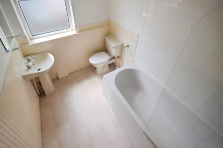 2 bedroom Terraced House to let in Clifford Street, Derby, DE24