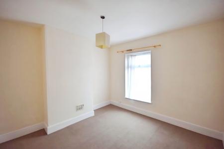 2 bedroom Terraced House to let in Clifford Street, Derby, DE24