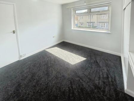 3 bedroom Semi-detached house to let in Grantham Avenue, Chaddesden, Derby, DE21