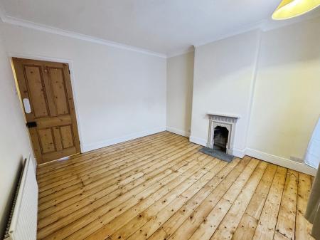 2 bedroom Terraced House to let in King Alfred Street, Derby, DE22