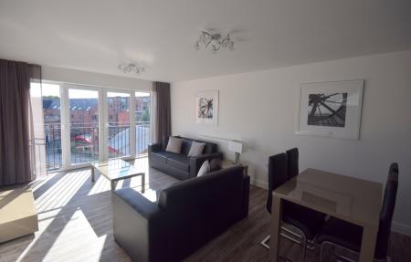2 bedroom Apartment to let in Lodge Lane, Derby, DE1