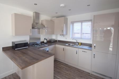 2 bedroom Apartment to let in Lodge Lane, Derby, DE1