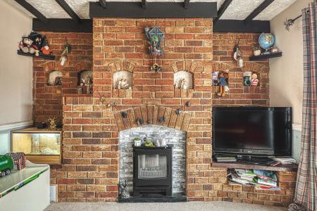 3 bedroom Terraced House for sale in Cheviot Street, Mackworth, DE22