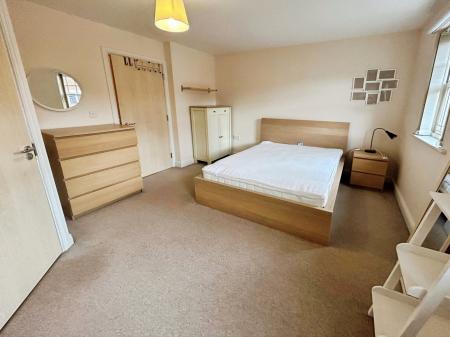 3 bedroom Town house to let in Auriga Court, Chester Green, Derby, DE1