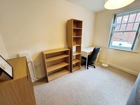 3 bedroom Town house to let in Auriga Court, Chester Green, Derby, DE1