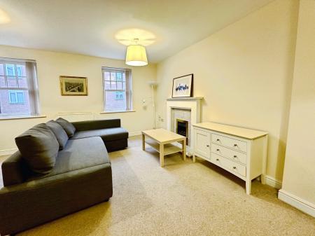 3 bedroom Town house to let in Auriga Court, Chester Green, Derby, DE1