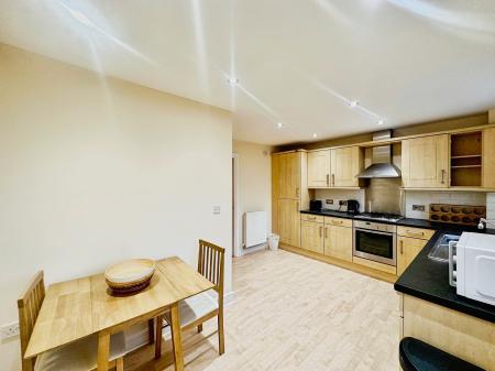 3 bedroom Town house to let in Auriga Court, Chester Green, Derby, DE1