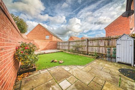 3 bedroom Semi-detached house for sale in Chester Road, Littleover, DE23