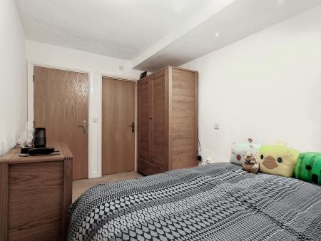 2 bedroom Apartment for sale in Welland Road, Hilton, Derby, DE65