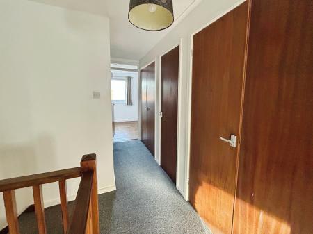 2 bedroom Town house to let in College Mews, Derby, DE1
