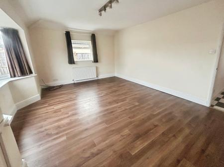 2 bedroom Bungalow to let in West Grove, Allenton, Derby, DE24