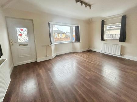 2 bedroom Bungalow to let in West Grove, Allenton, Derby, DE24