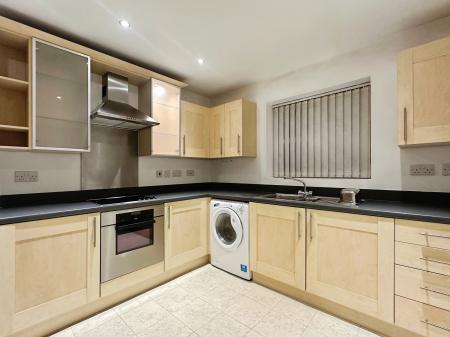 2 bedroom Apartment to let in Starflower Way, Mickleover, Derby, DE3