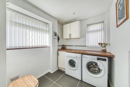 2 bedroom Bungalow for sale in Sunny Bank, Tibshelf, Alfreton, DE55