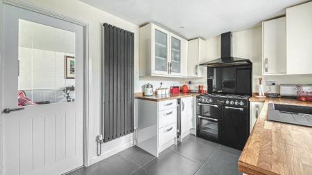 2 bedroom Bungalow for sale in Sunny Bank, Tibshelf, Alfreton, DE55