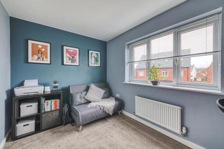 3 bedroom Town house to let in Chilham Way, Boulton Moor, Derby, DE24