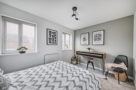 3 bedroom Town house to let in Chilham Way, Boulton Moor, Derby, DE24