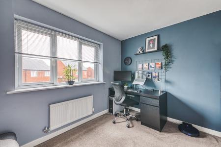 3 bedroom Town house to let in Chilham Way, Boulton Moor, Derby, DE24