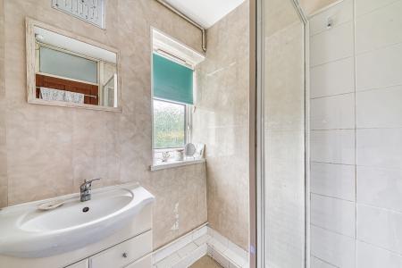 2 bedroom Flat for sale in Finchley Avenue, Mackworth, Derby, DE22