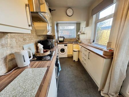 2 bedroom Terraced House to let in Walter Street, Derby, DE1