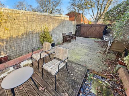 2 bedroom Terraced House to let in Walter Street, Derby, DE1