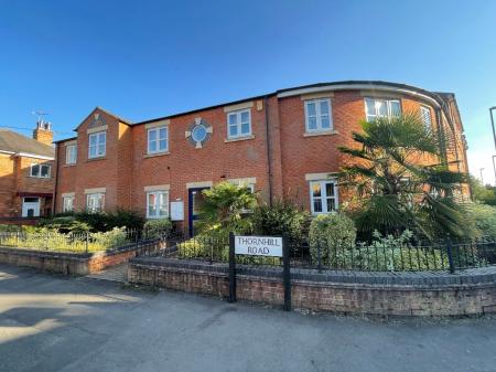 2 bedroom Apartment to let in Thornhill Road, Littleover, Derby, DE23
