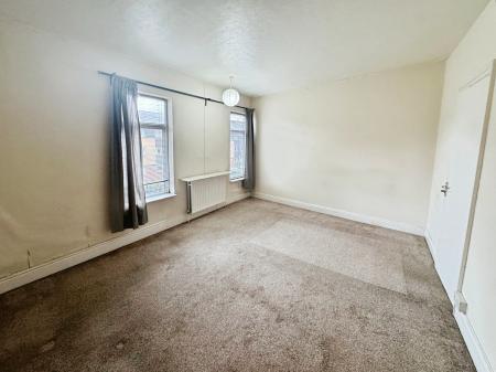 2 bedroom Terraced House for sale in Drewry Lane, City Centre, Derby, DE22