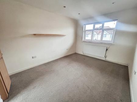 3 bedroom Semi-detached house to let in Oaklands Avenue, Littleover, Derby, DE23