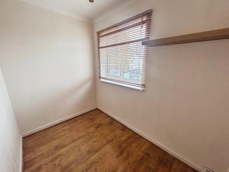 3 bedroom Semi-detached house to let in Oaklands Avenue, Littleover, Derby, DE23