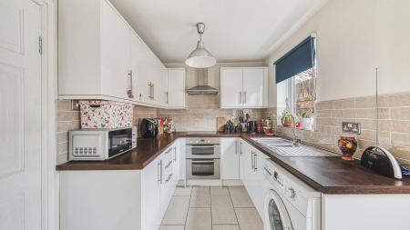 2 bedroom End of terrace house for sale in Ponsonby Terrace, City Centre, Derby, DE1