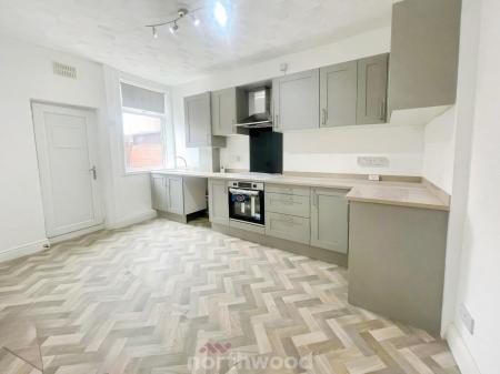 2 bedroom End of terrace house to let in Great Central Avenue, Balby, Doncaster, DN4
