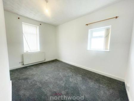 2 bedroom End of terrace house to let in Great Central Avenue, Balby, Doncaster, DN4