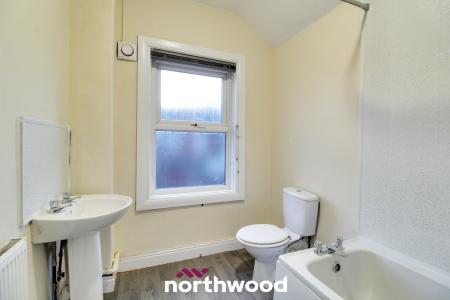2 bedroom Terraced House to let in Melville Avenue, Balby, Doncaster, DN4