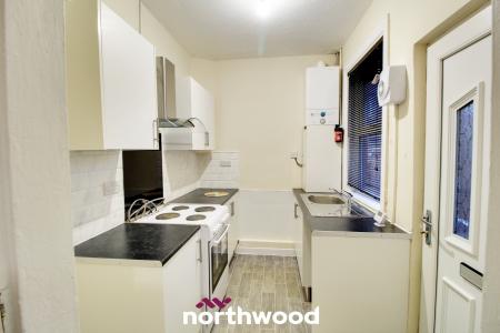 2 bedroom Terraced House to let in Melville Avenue, Balby, Doncaster, DN4