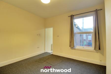 2 bedroom Terraced House to let in Melville Avenue, Balby, Doncaster, DN4