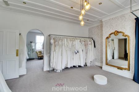 0 bedroom Commercial Property to let in Thorne Road, Doncaster, DN1