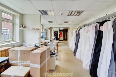 0 bedroom Commercial Property to let in Thorne Road, Doncaster, DN1