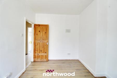 3 bedroom Terraced House for sale in Balfour Road, Bentley, Doncaster, DN5