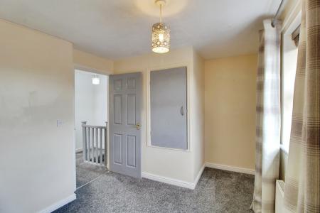 2 bedroom Semi-detached house for sale in Bank End Close, Bolton upon Dearne, S63