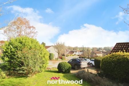 4 bedroom Detached house for sale in Cedar Walk, Campsall, Doncaster, DN6