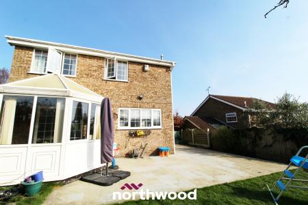 4 bedroom Detached house for sale in Cedar Walk, Campsall, Doncaster, DN6