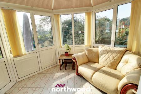 4 bedroom Detached house for sale in Cedar Walk, Campsall, Doncaster, DN6