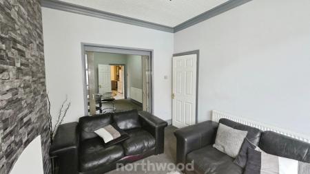 3 bedroom Terraced House for sale in Clarence Avenue, Balby, Doncaster, DN4